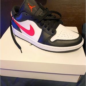 Women’s air Jordan 1 SE